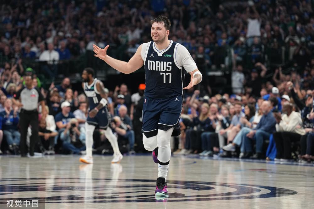 会上花费大 会上花费大