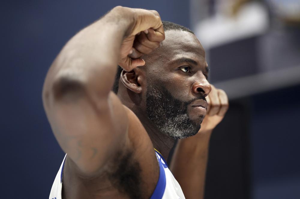 与对手陷入 与对手陷入