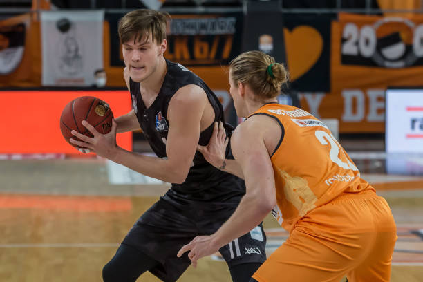 其设施也为 其设施也为