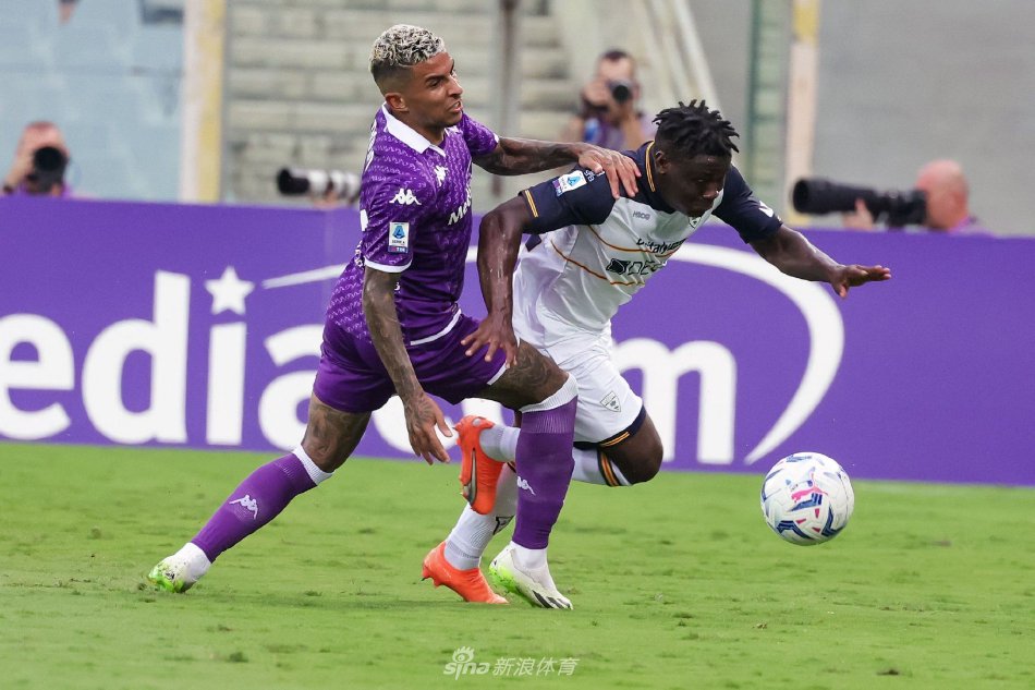 洞和进攻节 洞和进攻节